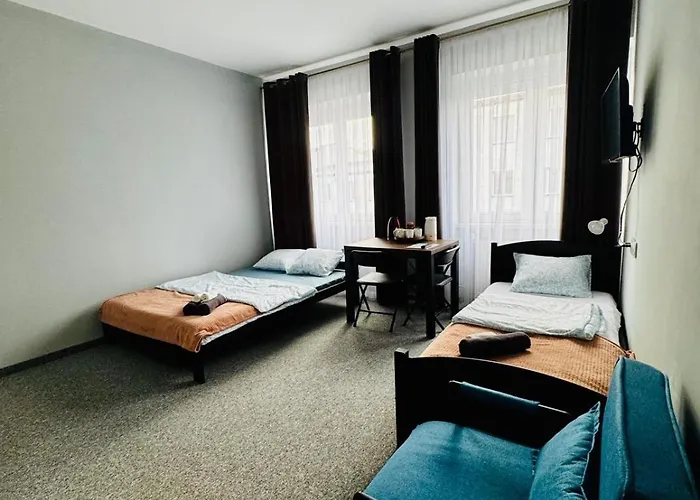 Hotelino Stare בית הארחה *